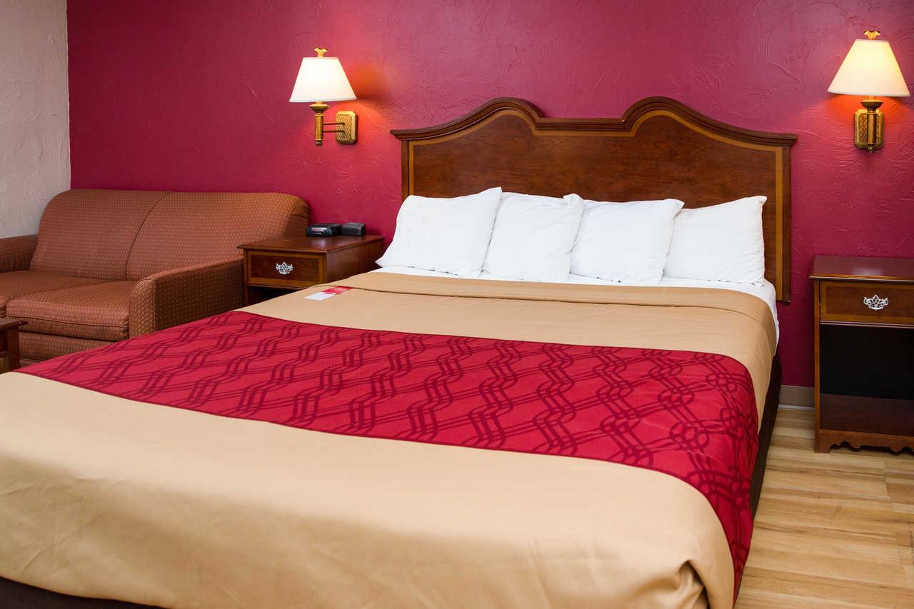 Econo Lodge Sturbridge Route 20 Extérieur photo