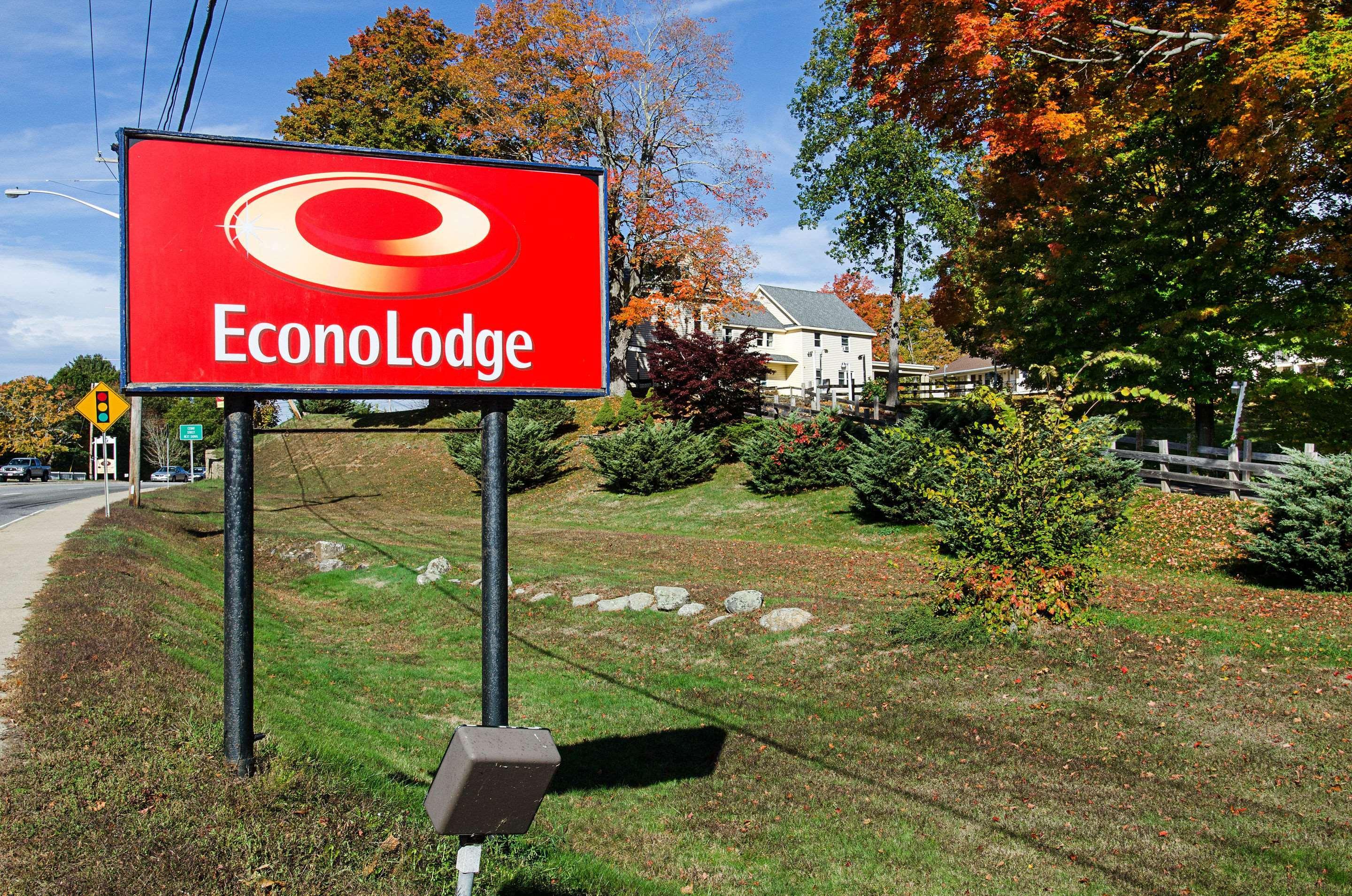 Econo Lodge Sturbridge Route 20 Extérieur photo